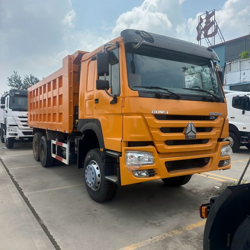Brukt oransje SINOTRUK HOWO 6x4 dumper 371HP for gruvekonstruksjonstransport